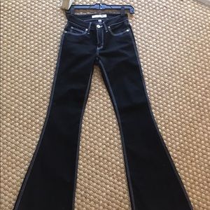 Burberry High Rise Flare !!! Gorgeous